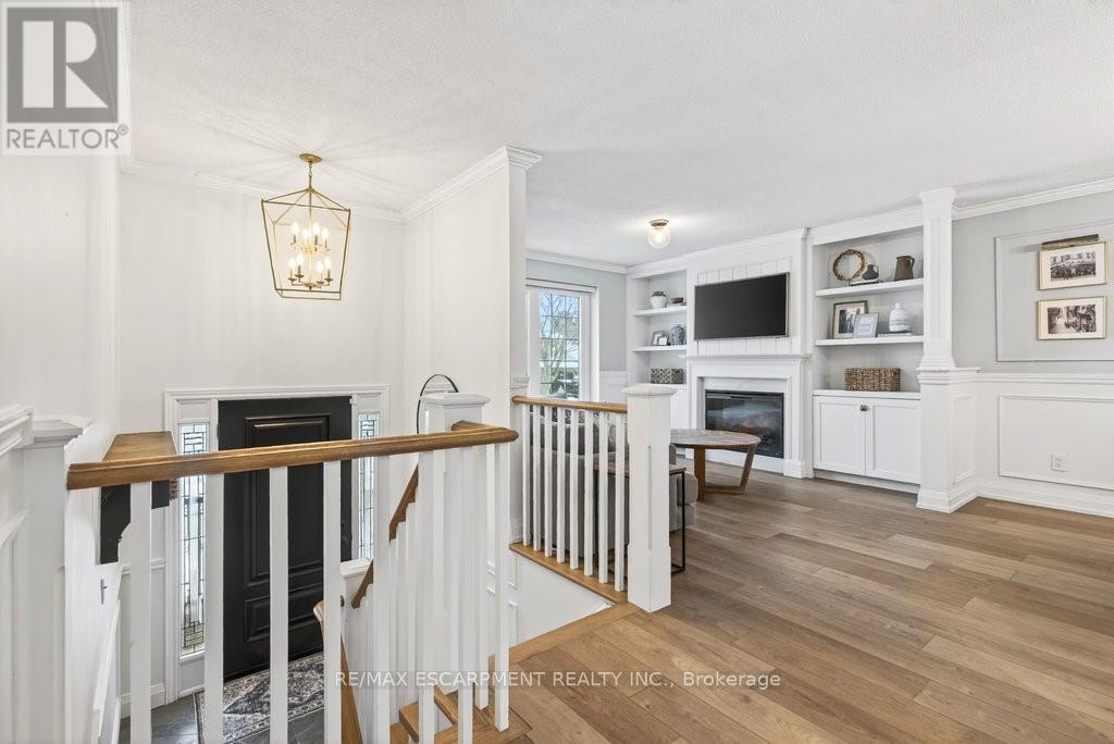 16 Forestgate Drive, Hamilton, ON - Indoor With Fireplace