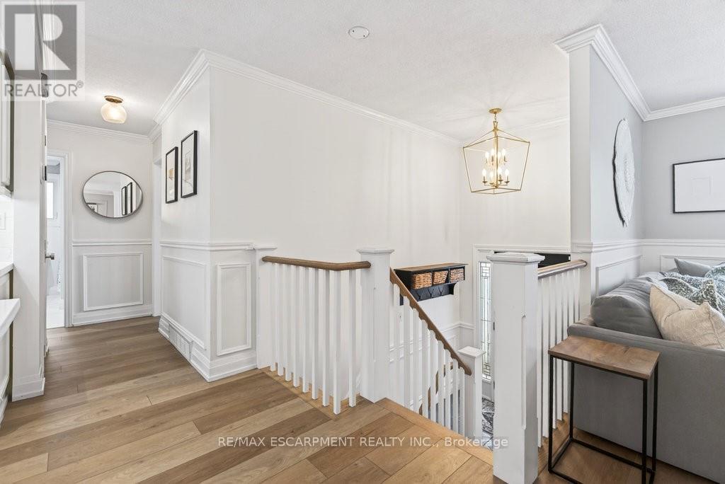 16 Forestgate Drive, Hamilton, ON - Indoor Photo Showing Other Room