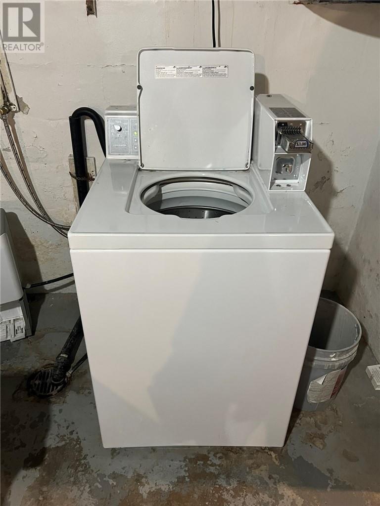 430 Montague Avenue Unit# 2, Sudbury, ON - Indoor Photo Showing Laundry Room