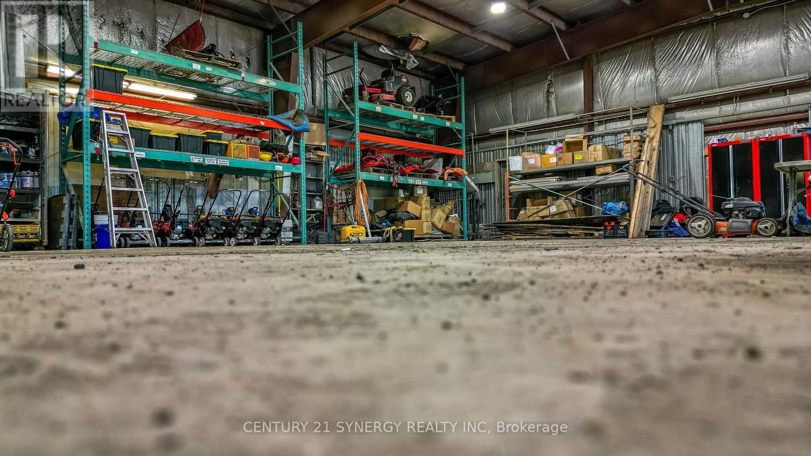 950 Moodie Drive, Ottawa, ON