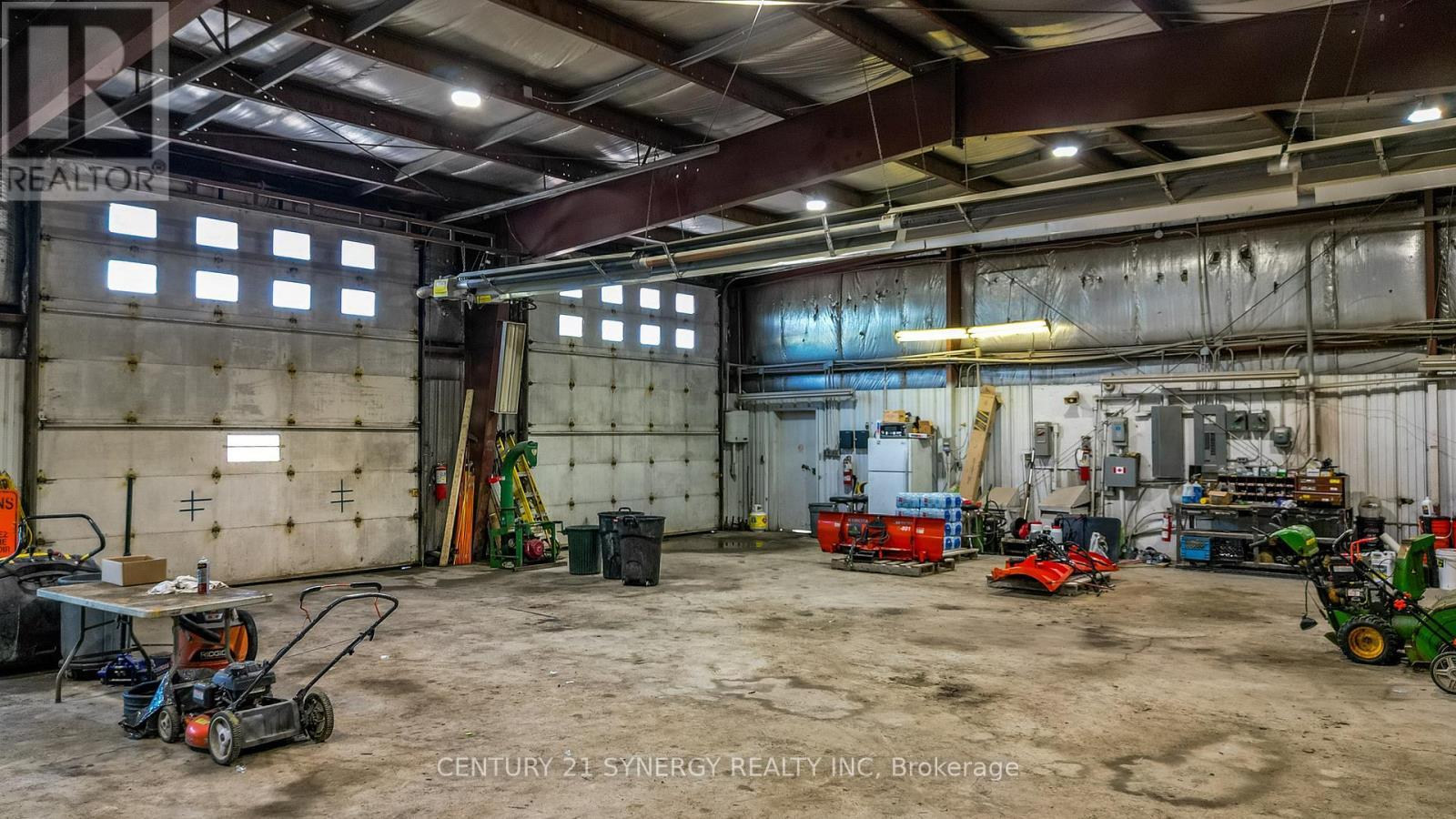 950 Moodie Drive, Ottawa, ON