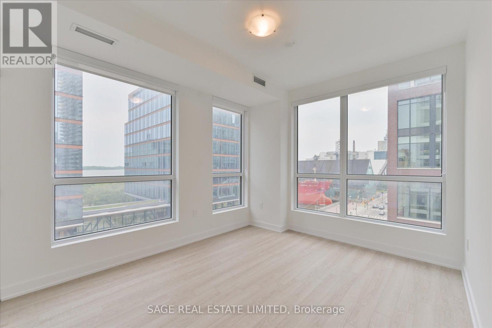 723 - 15 Richardson Street, Toronto, ON - Indoor Photo Showing Other Room