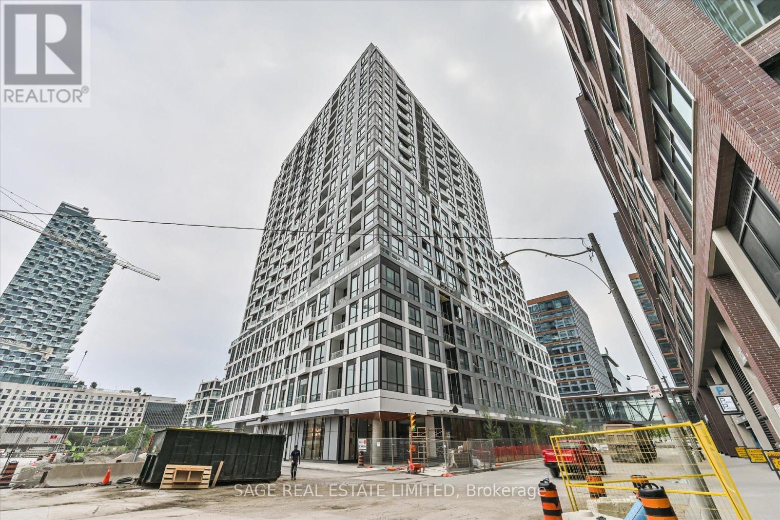 723 - 15 Richardson Street, Toronto, ON - Outdoor With Facade