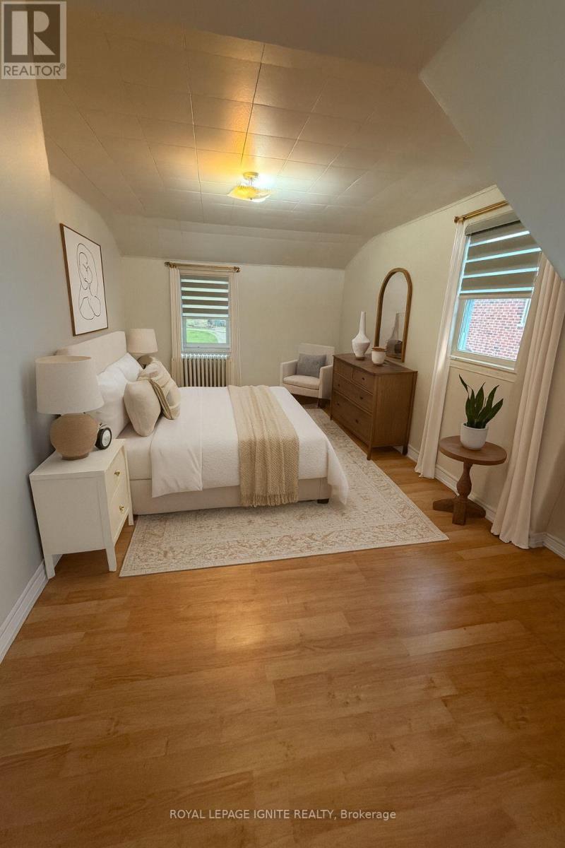 187 Twyn Rivers Drive, Pickering, ON - Indoor Photo Showing Bedroom