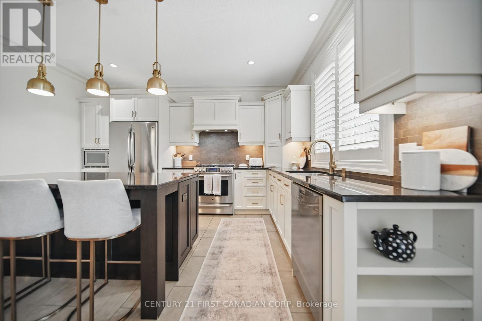 3442 Settlement Place, London South (South V), ON - Indoor Photo Showing Kitchen With Upgraded Kitchen