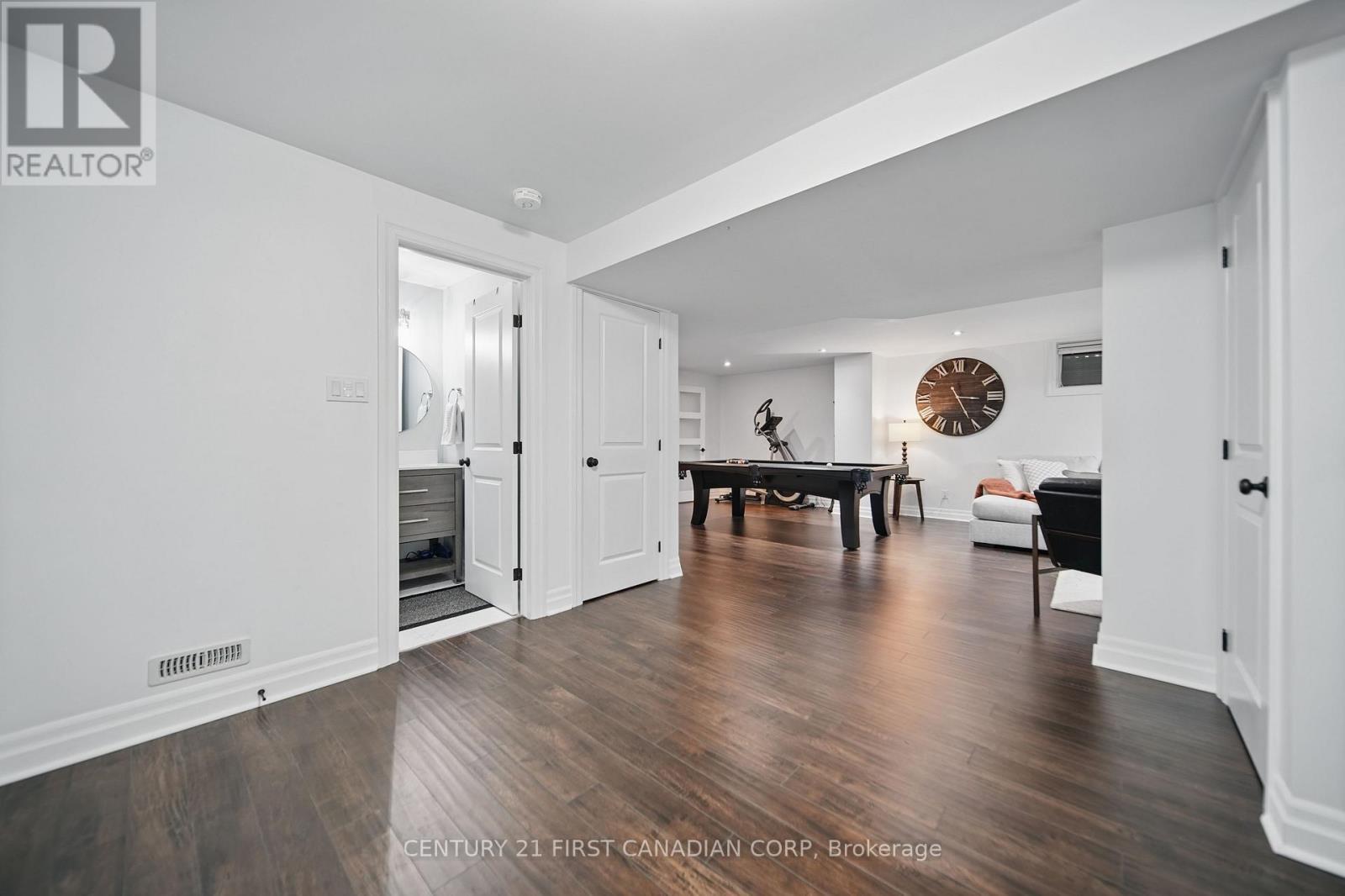 3442 Settlement Place, London South (South V), ON - Indoor