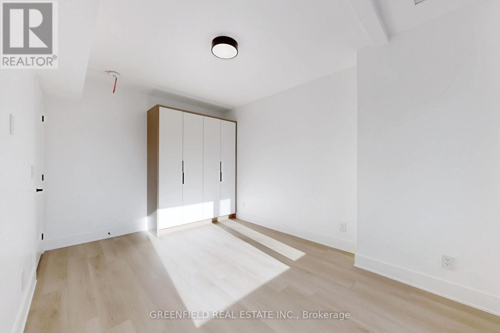 Upper - 168 Pearson Avenue, Toronto, ON - Indoor Photo Showing Other Room