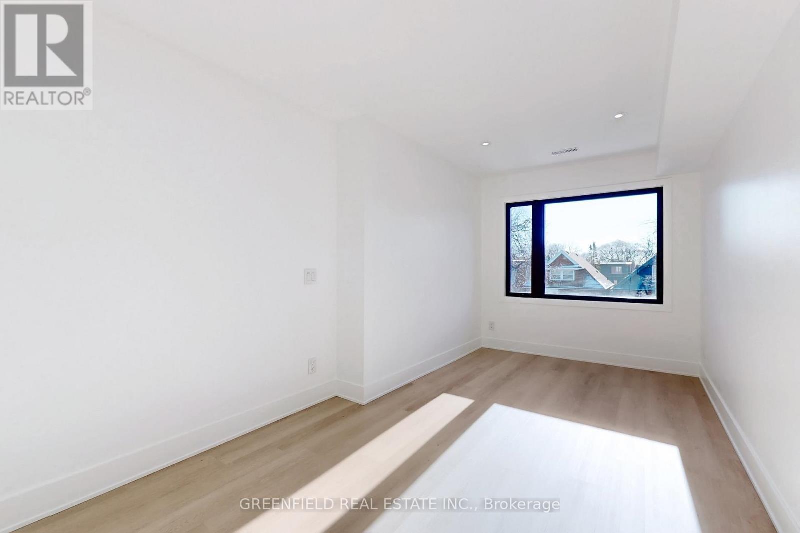 Upper - 168 Pearson Avenue, Toronto, ON - Indoor Photo Showing Other Room