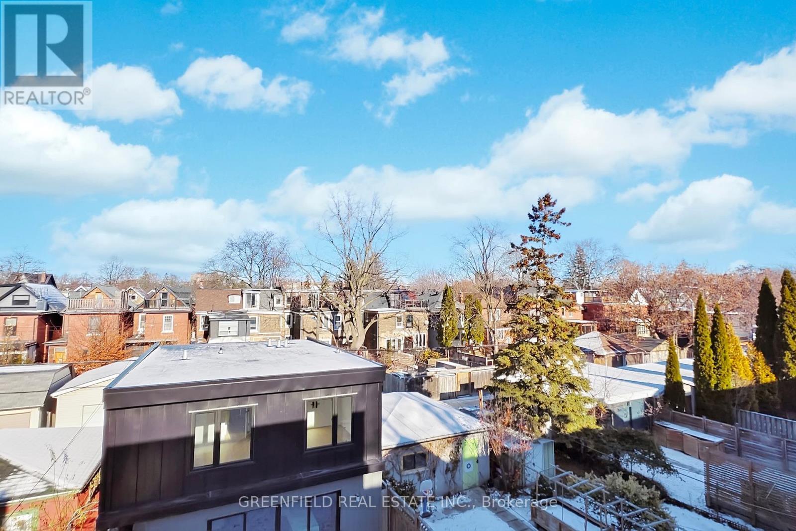 Upper - 168 Pearson Avenue, Toronto, ON - Outdoor