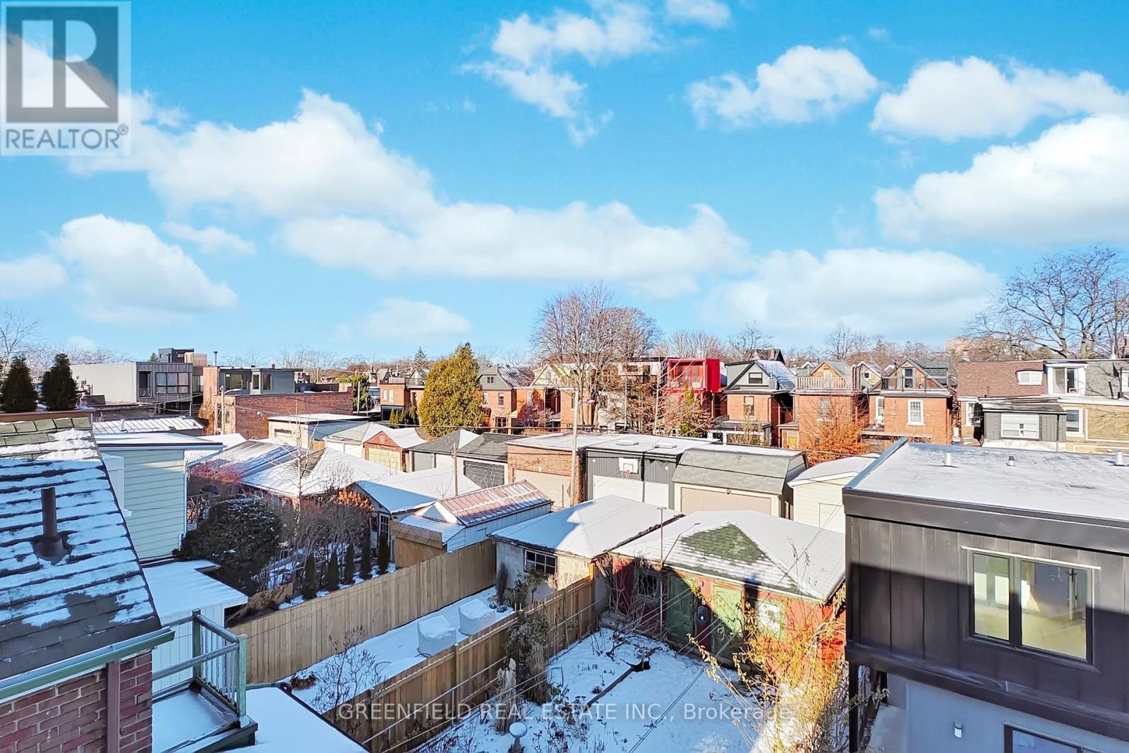 Upper - 168 Pearson Avenue, Toronto, ON - Outdoor