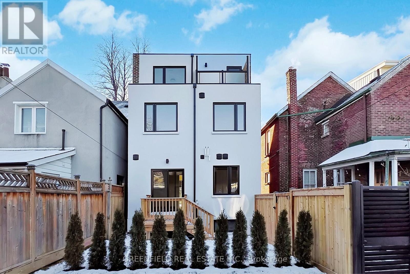 Upper - 168 Pearson Avenue, Toronto, ON - Outdoor