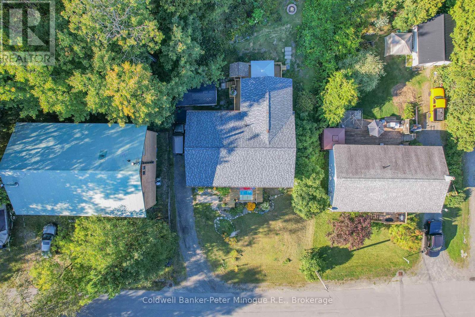 54 Lakeshore Drive, Temagami, ON - Outdoor