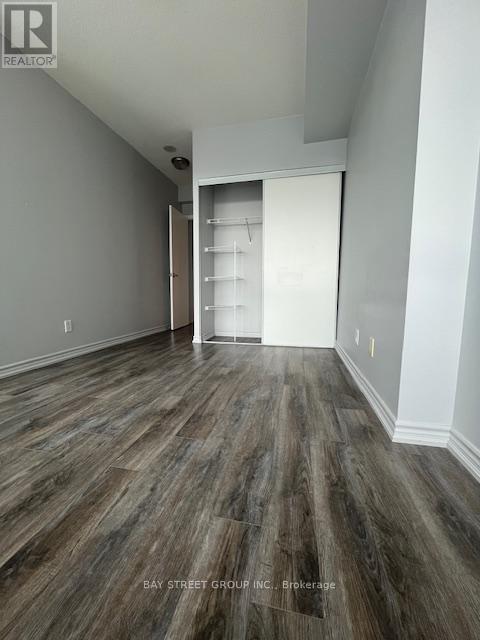 1403 - 60 Byng Avenue, Toronto, ON - Indoor Photo Showing Other Room