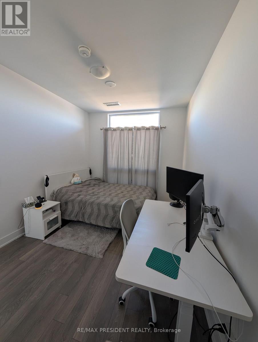 1207 - 1350 Ellesmere Road, Toronto, ON - Indoor