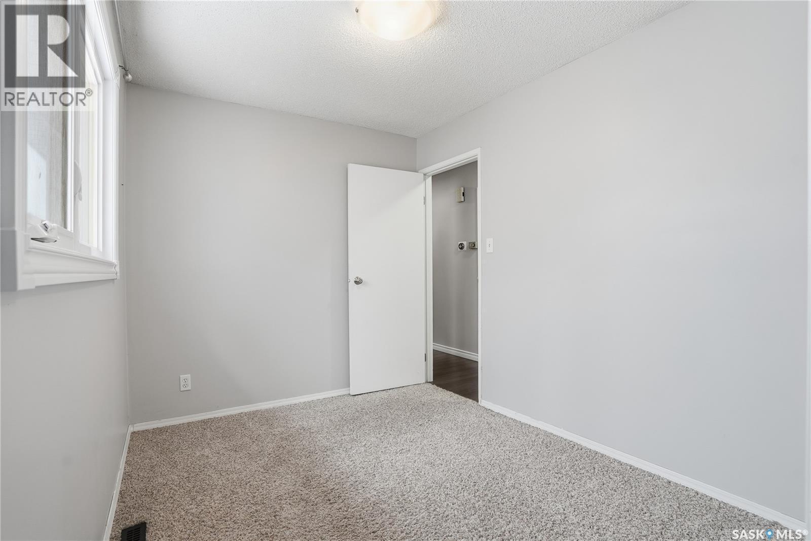 5 Heritage Place, Hepburn, SK - Indoor Photo Showing Other Room