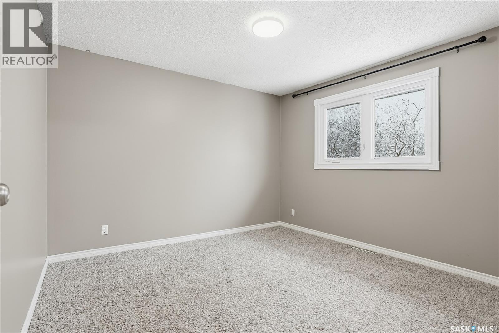 5 Heritage Place, Hepburn, SK - Indoor Photo Showing Other Room