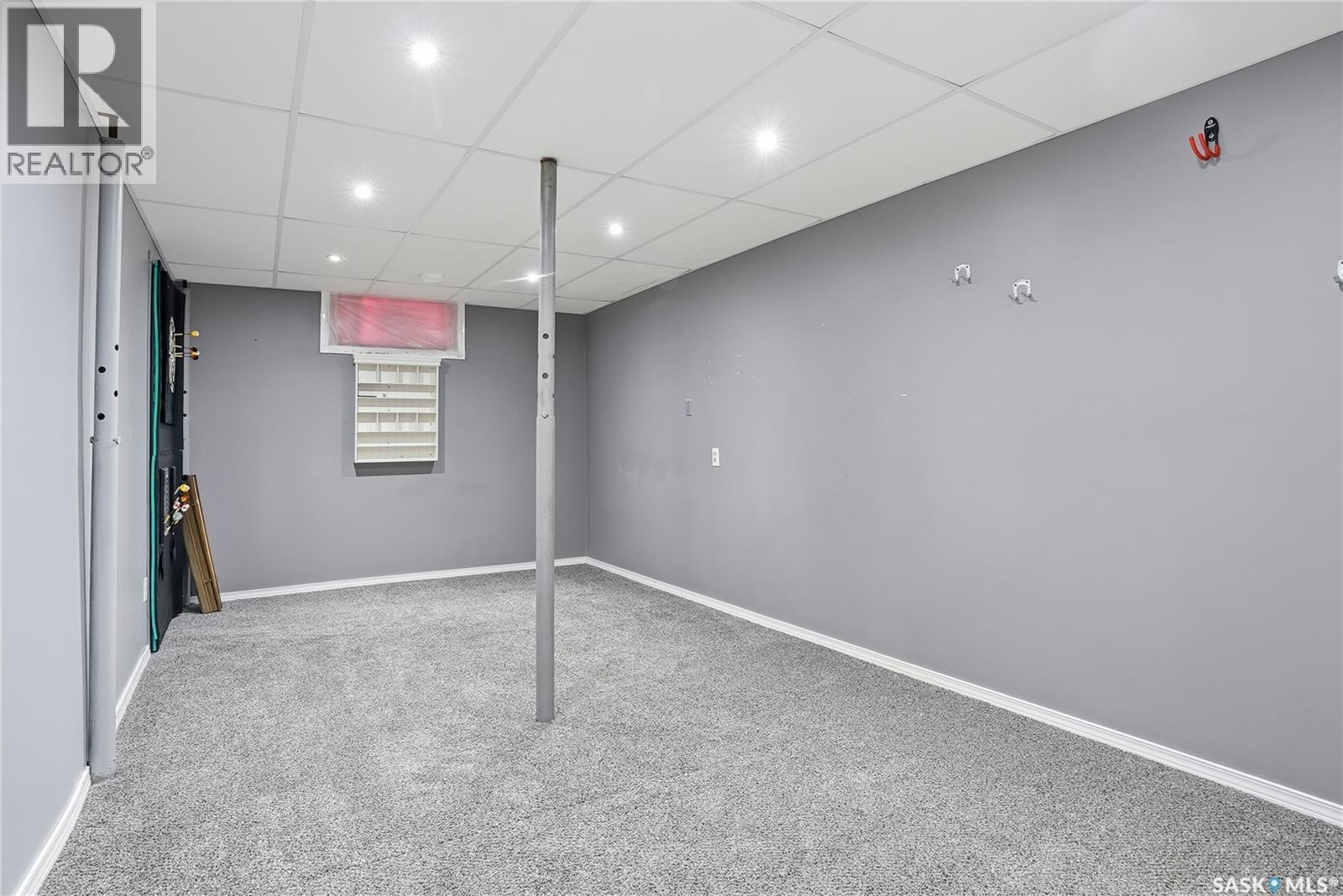 5 Heritage Place, Hepburn, SK - Indoor