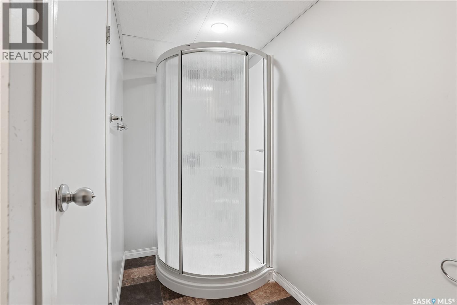 5 Heritage Place, Hepburn, SK - Indoor Photo Showing Bathroom