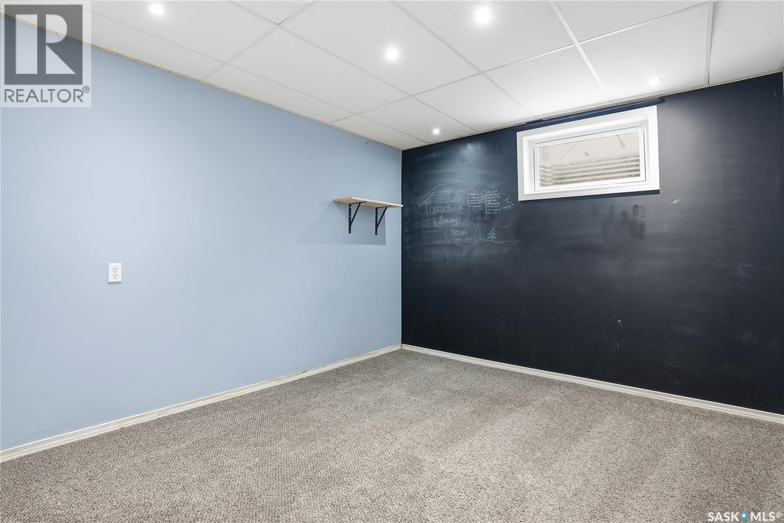 5 Heritage Place, Hepburn, SK - Indoor Photo Showing Other Room