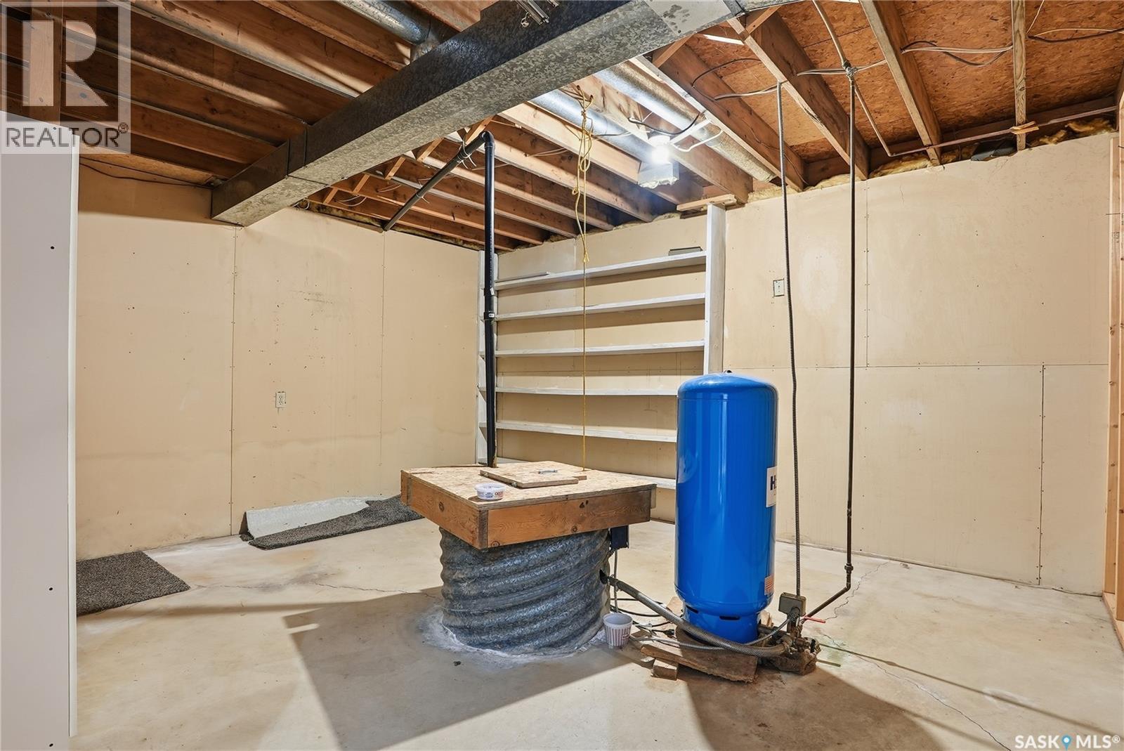 5 Heritage Place, Hepburn, SK - Indoor Photo Showing Basement