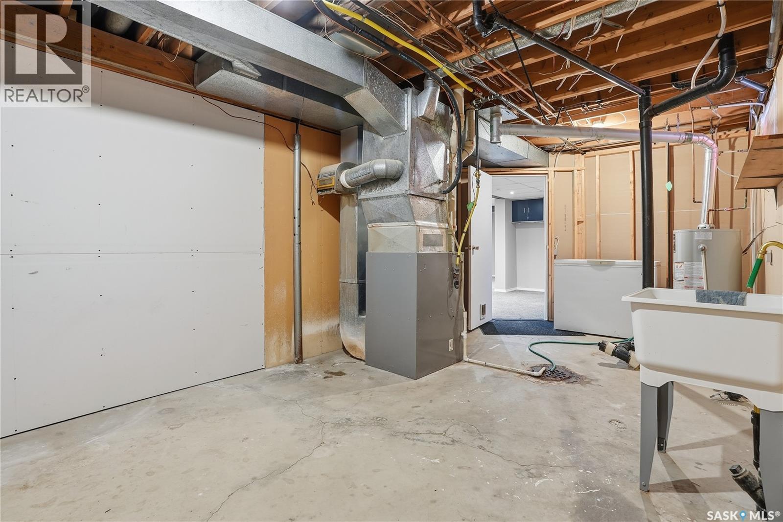 5 Heritage Place, Hepburn, SK - Indoor Photo Showing Basement