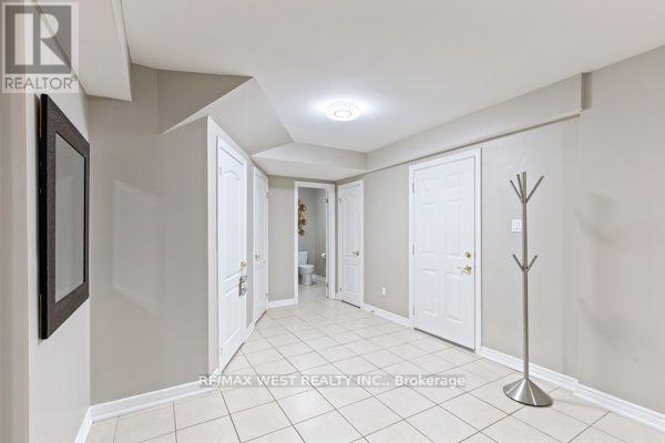 47 Timber Lane, Vaughan, ON - Indoor Photo Showing Other Room