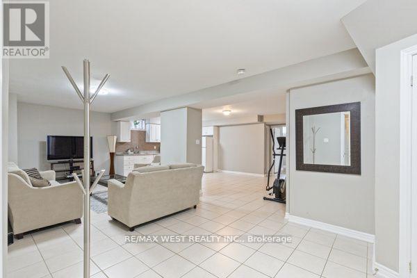 47 Timber Lane, Vaughan, ON - Indoor