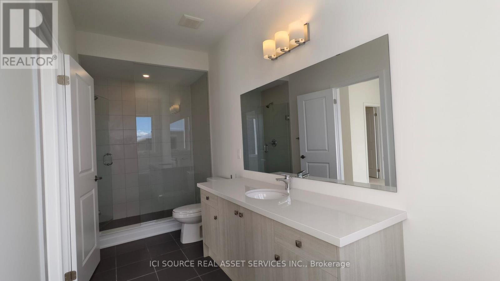 30 Freeman Williams Street, Markham, ON - Indoor Photo Showing Bathroom