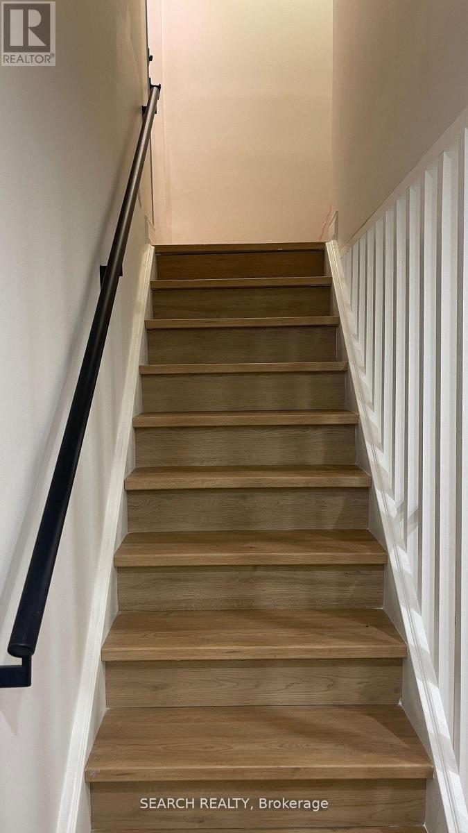 5560 Ethan Drive, Mississauga, ON - Indoor Photo Showing Other Room