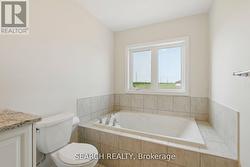 Ensuite in master bedroom -