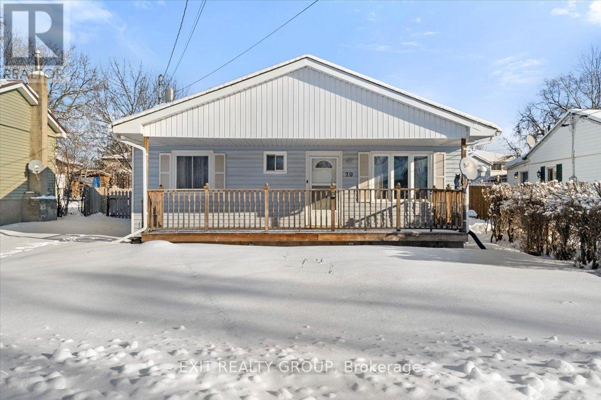 79 Louis Street, Quinte West (Trenton Ward), ON - Outdoor