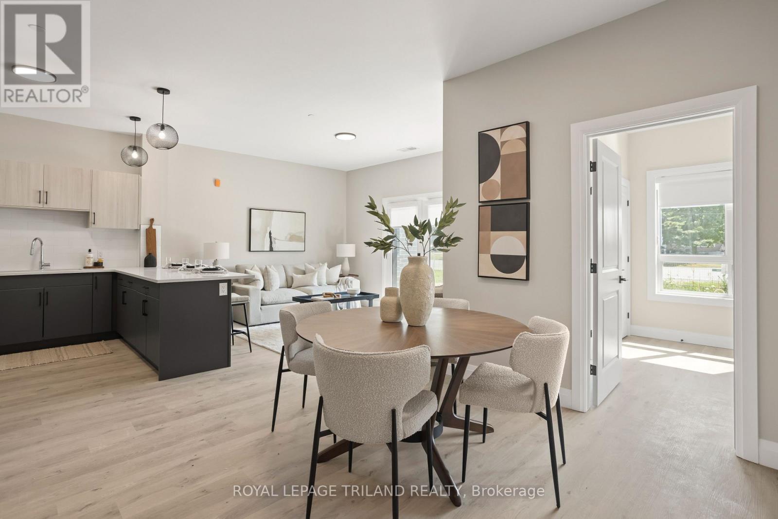 308 - 33318 Richmond Street, Lucan Biddulph (Lucan), ON