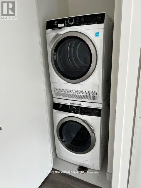 3510 - 138 Downes Street, Toronto, ON - Indoor Photo Showing Laundry Room