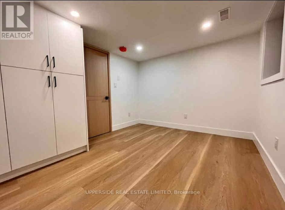 Lower 61 Marlin Court, Newmarket, ON - Indoor Photo Showing Other Room