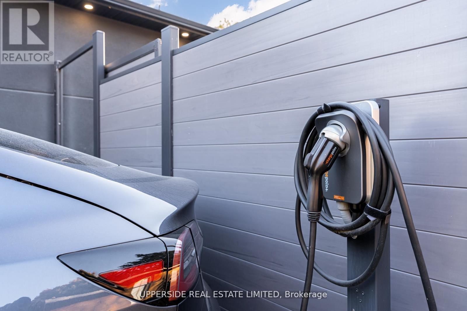 Lower 61 Marlin Court, Newmarket, ON - Outdoor With Exterior