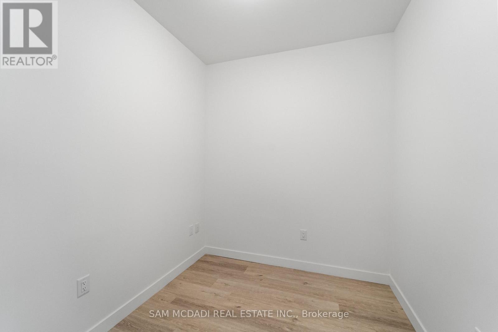 505 - 461 Green Road, Hamilton, ON - Indoor Photo Showing Other Room