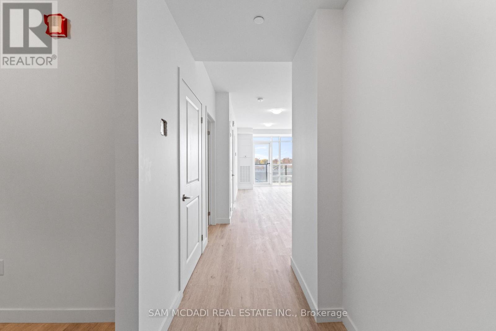 505 - 461 Green Road, Hamilton, ON - Indoor Photo Showing Other Room