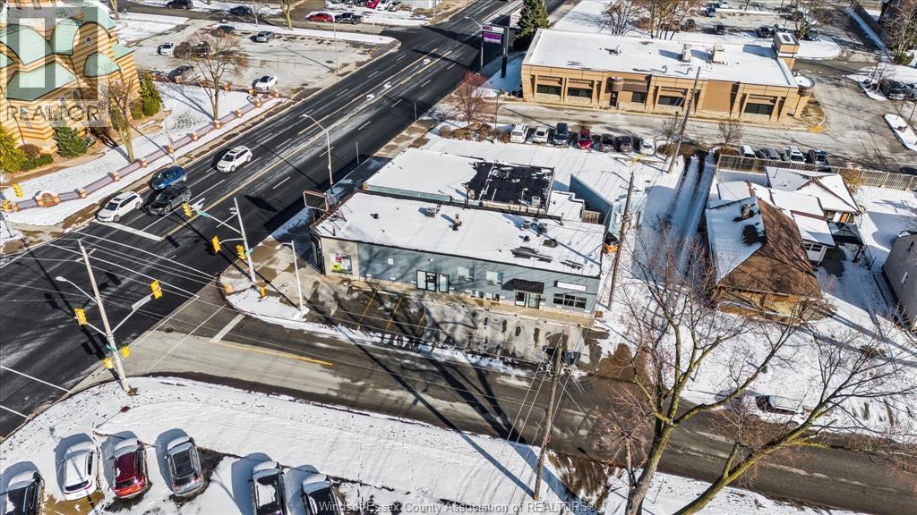 3315 Tecumseh Road East, Windsor, ON