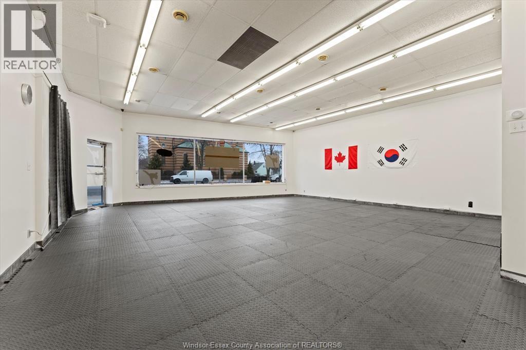 3315 Tecumseh Road East, Windsor, ON