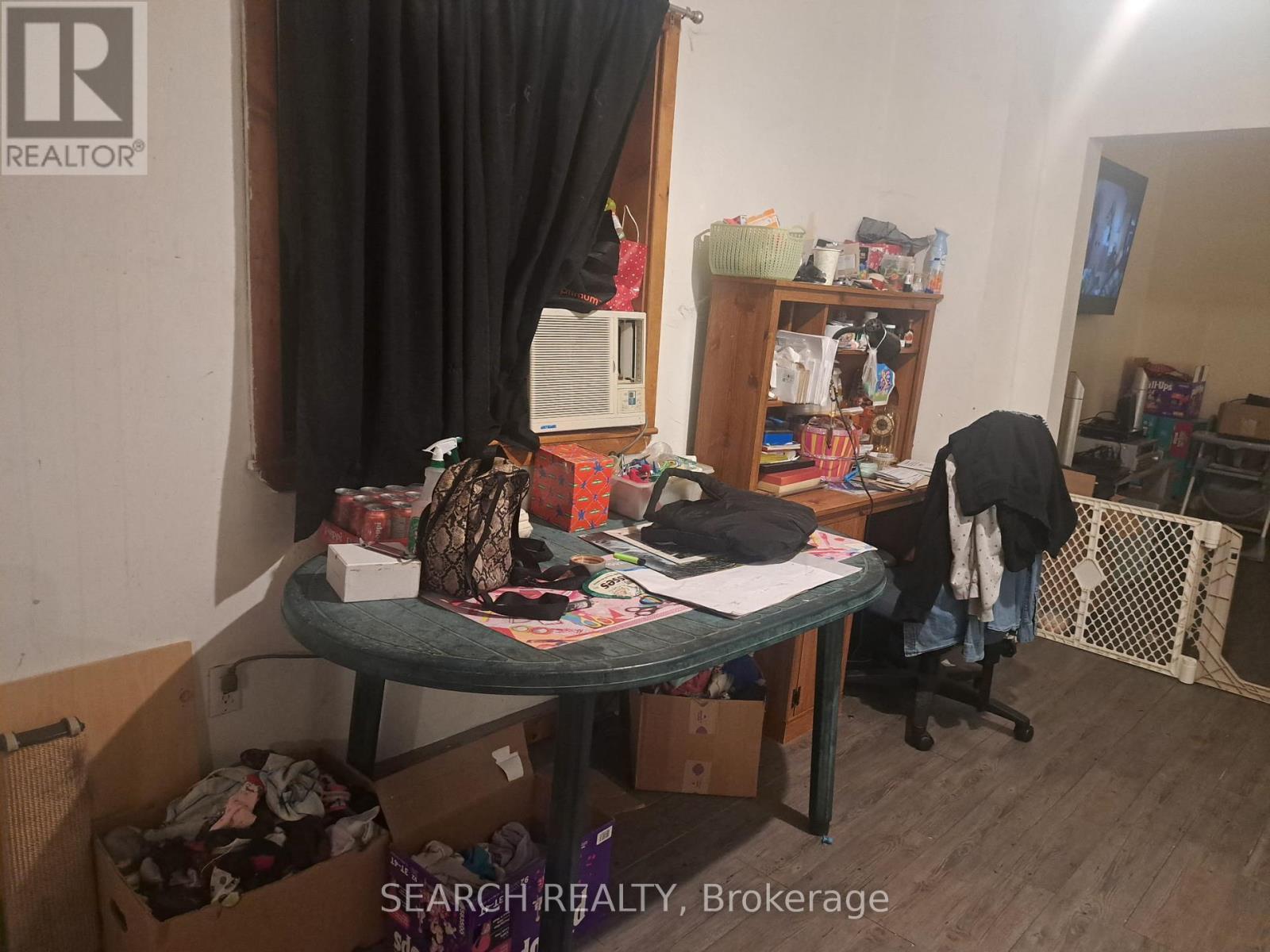 19 Coleman Street, Huron East, ON - Indoor