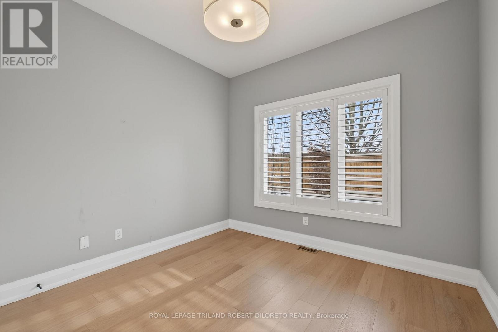 302 - 5 Wood Haven Drive, Tillsonburg, ON - Indoor Photo Showing Other Room