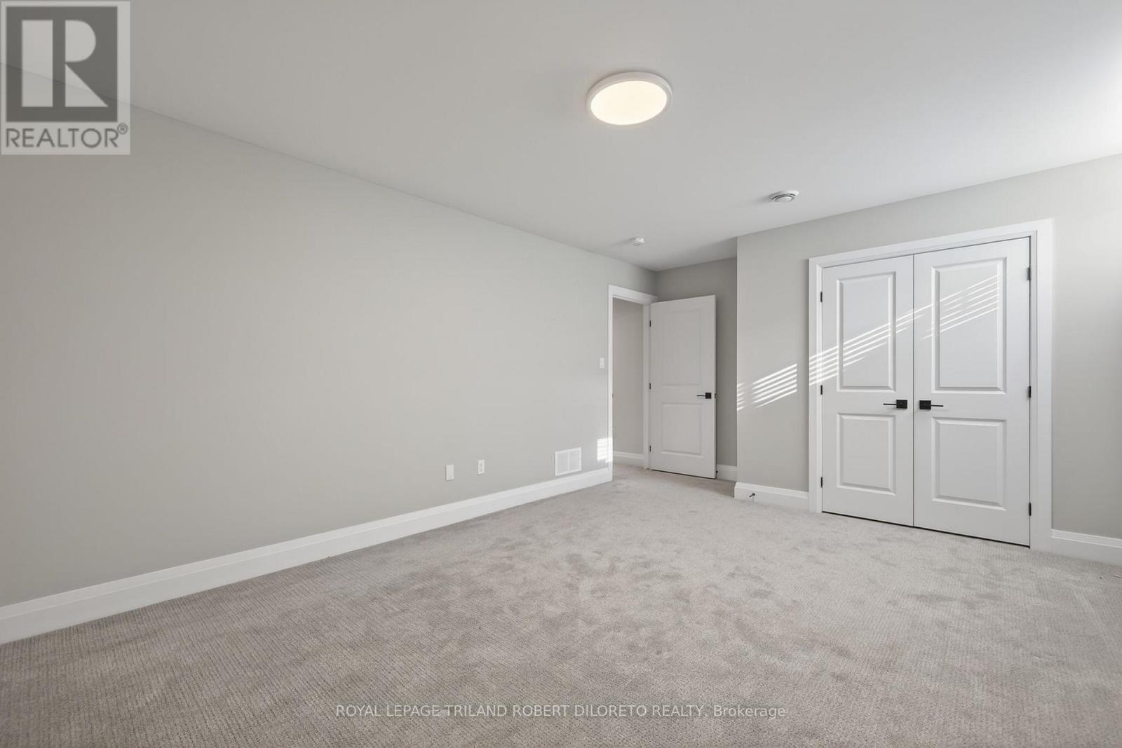 302 - 5 Wood Haven Drive, Tillsonburg, ON - Indoor Photo Showing Other Room
