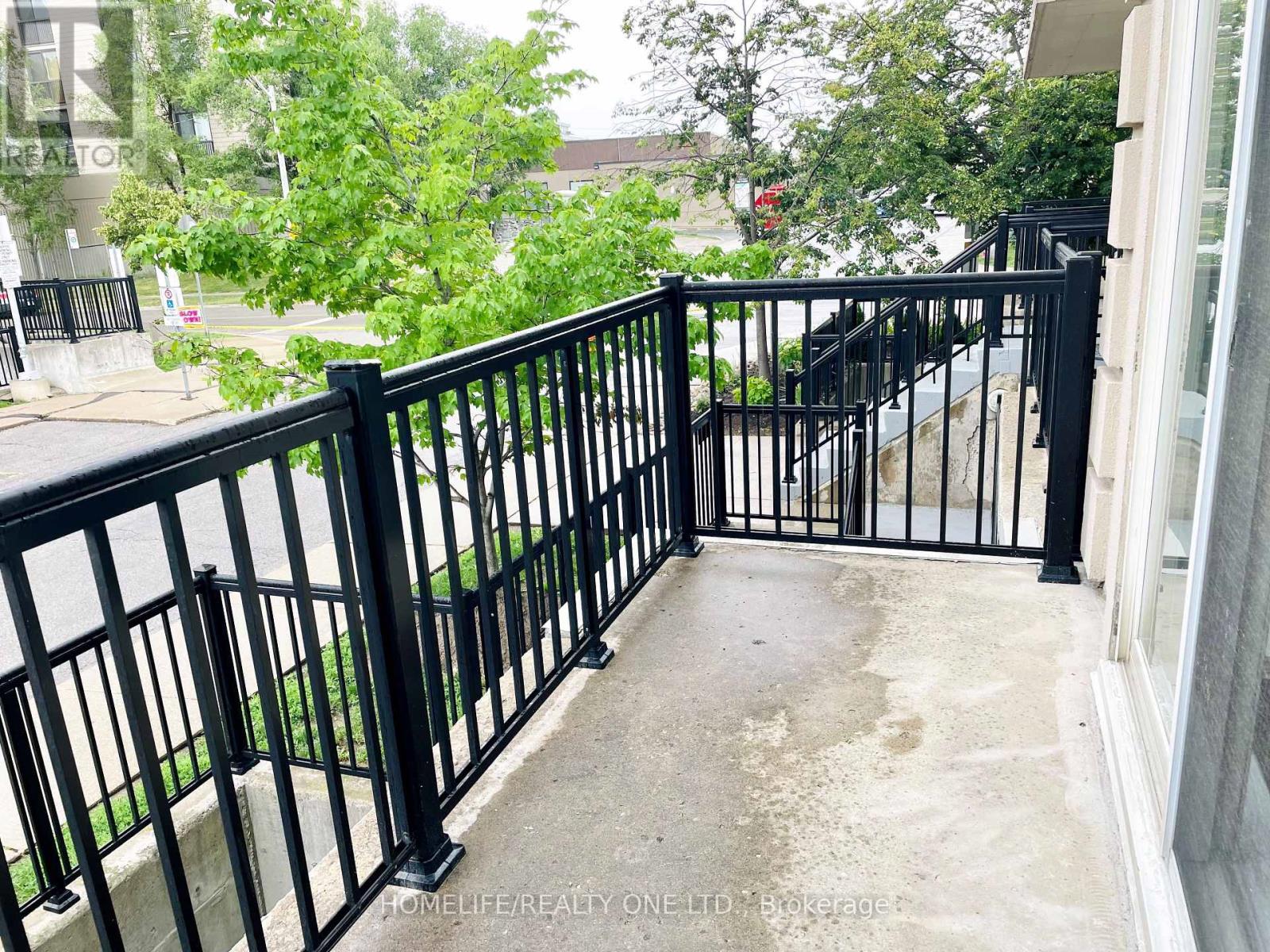 2084 - 65 George Appleton Way, Toronto, ON - Outdoor With Exterior