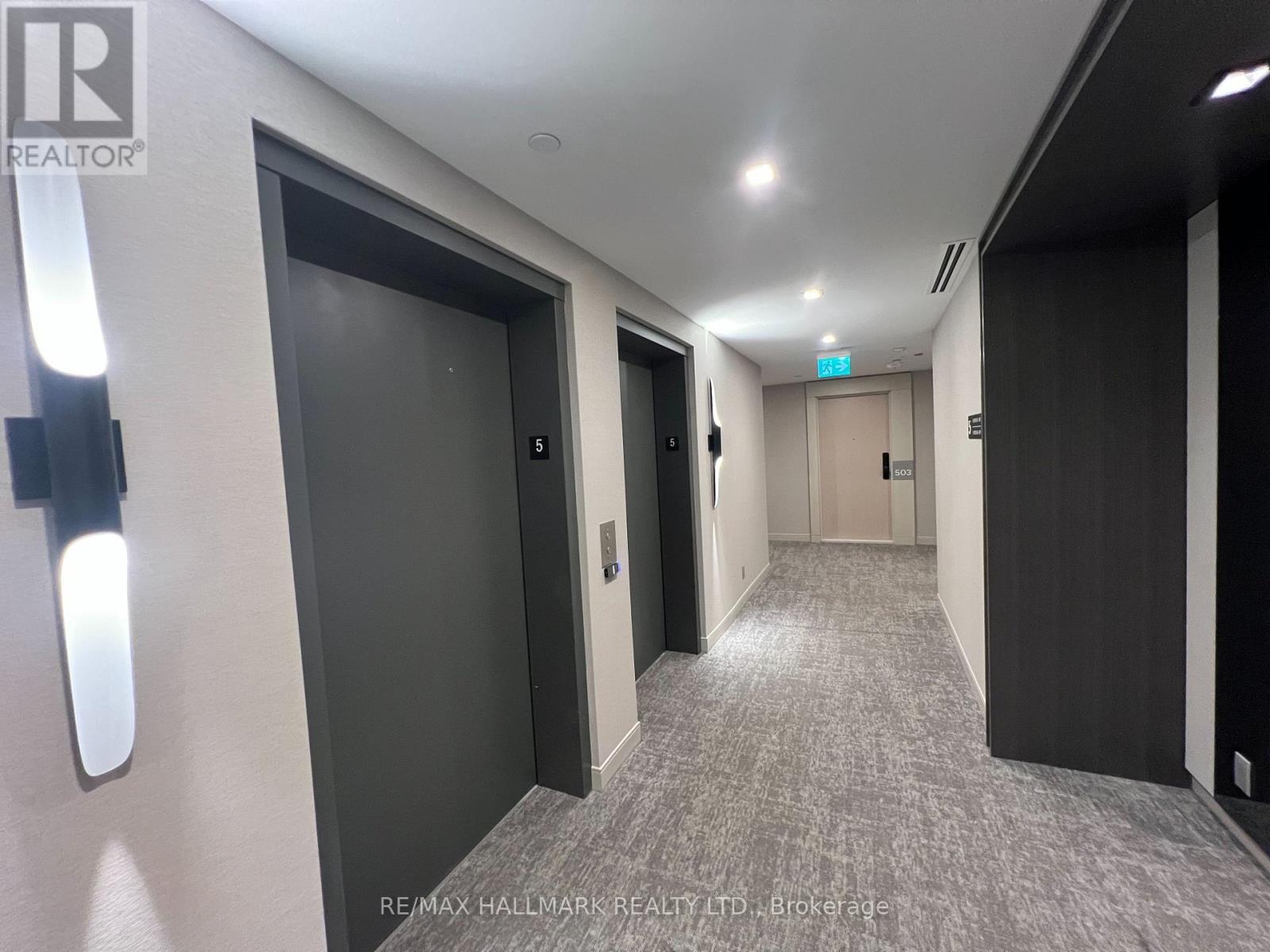 502 - 1 Hillsdale Avenue W, Toronto, ON - Indoor Photo Showing Other Room