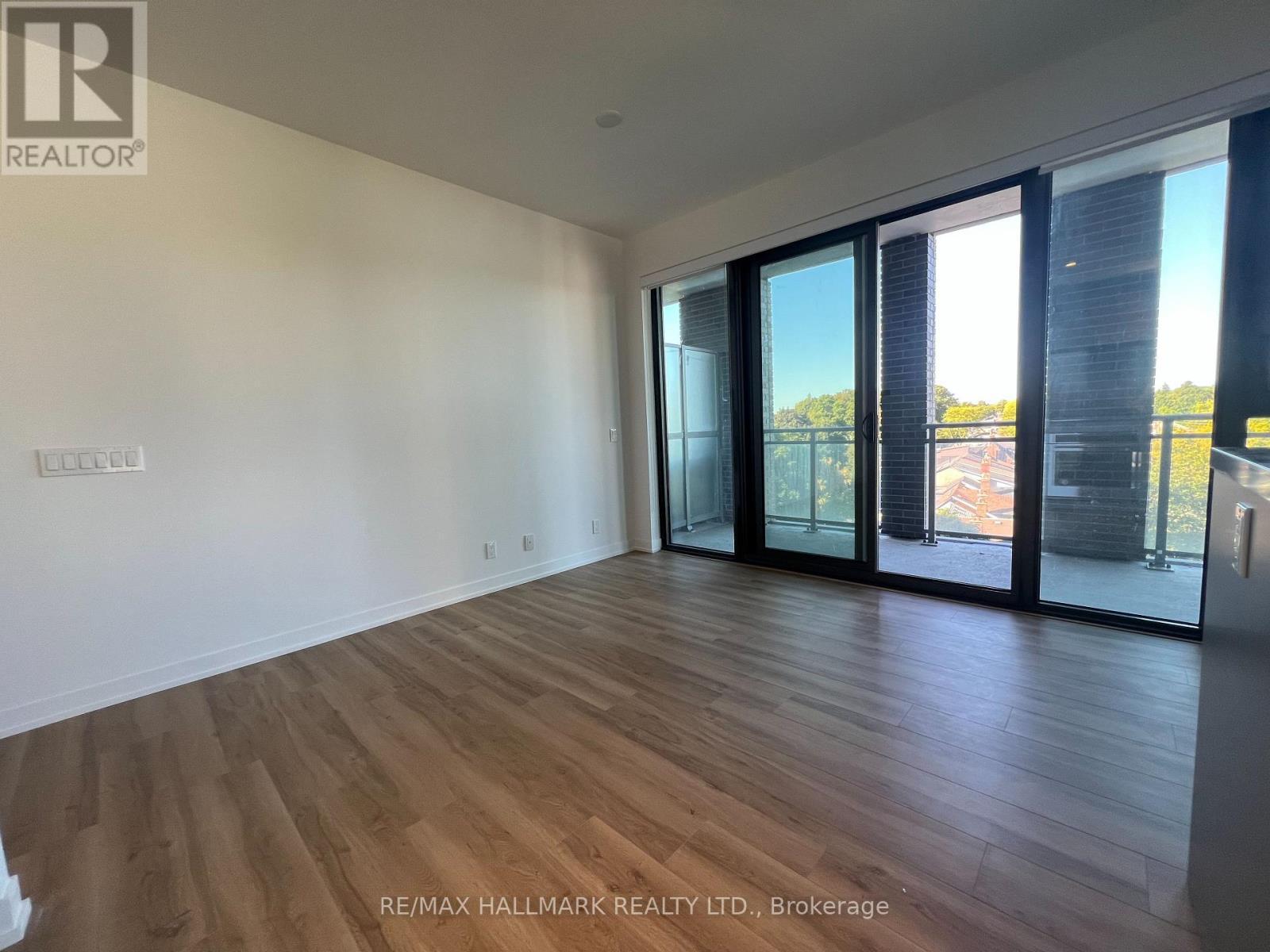 502 - 1 Hillsdale Avenue W, Toronto, ON - Indoor Photo Showing Other Room