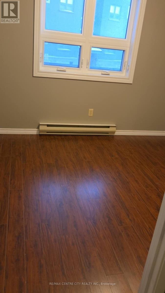 212 - 9 Jacksway Crescent, London North (North G), ON - Indoor Photo Showing Other Room