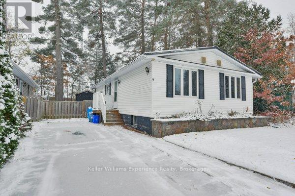 9 Dudley Drive, Bracebridge (Macaulay), ON - Outdoor