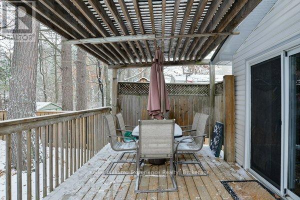 9 Dudley Drive, Bracebridge (Macaulay), ON - Outdoor With Deck Patio Veranda With Exterior