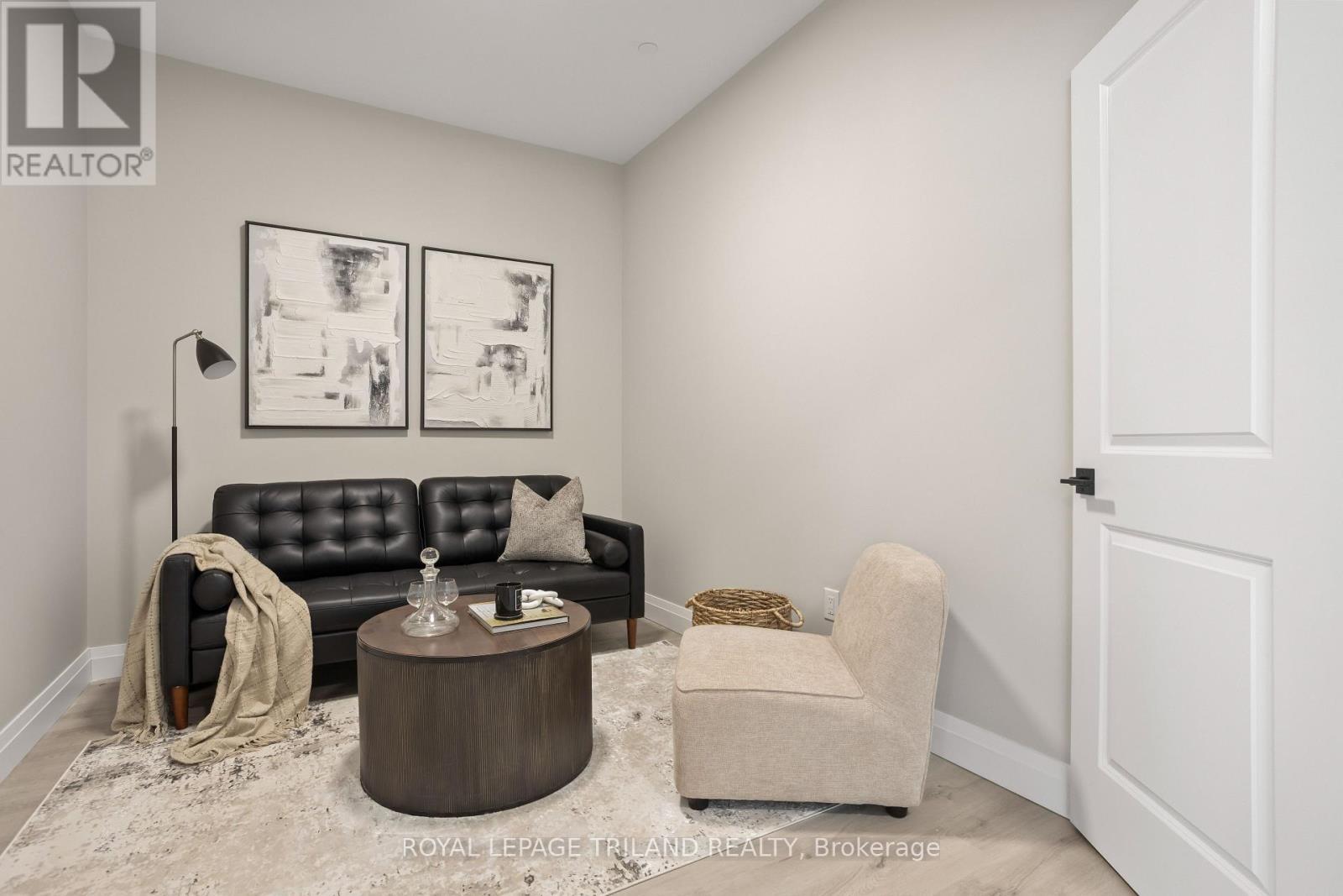 206 - 33318 Richmond Street, Lucan Biddulph (Lucan), ON