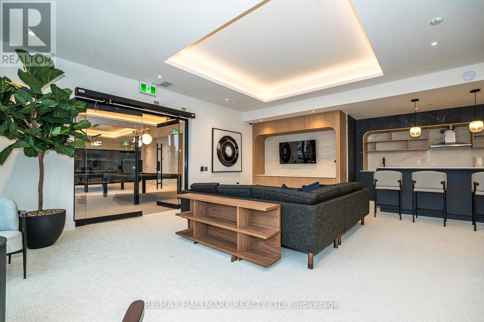 1111 - 35 Parliament Street, Toronto, ON - Indoor Photo Showing Other Room